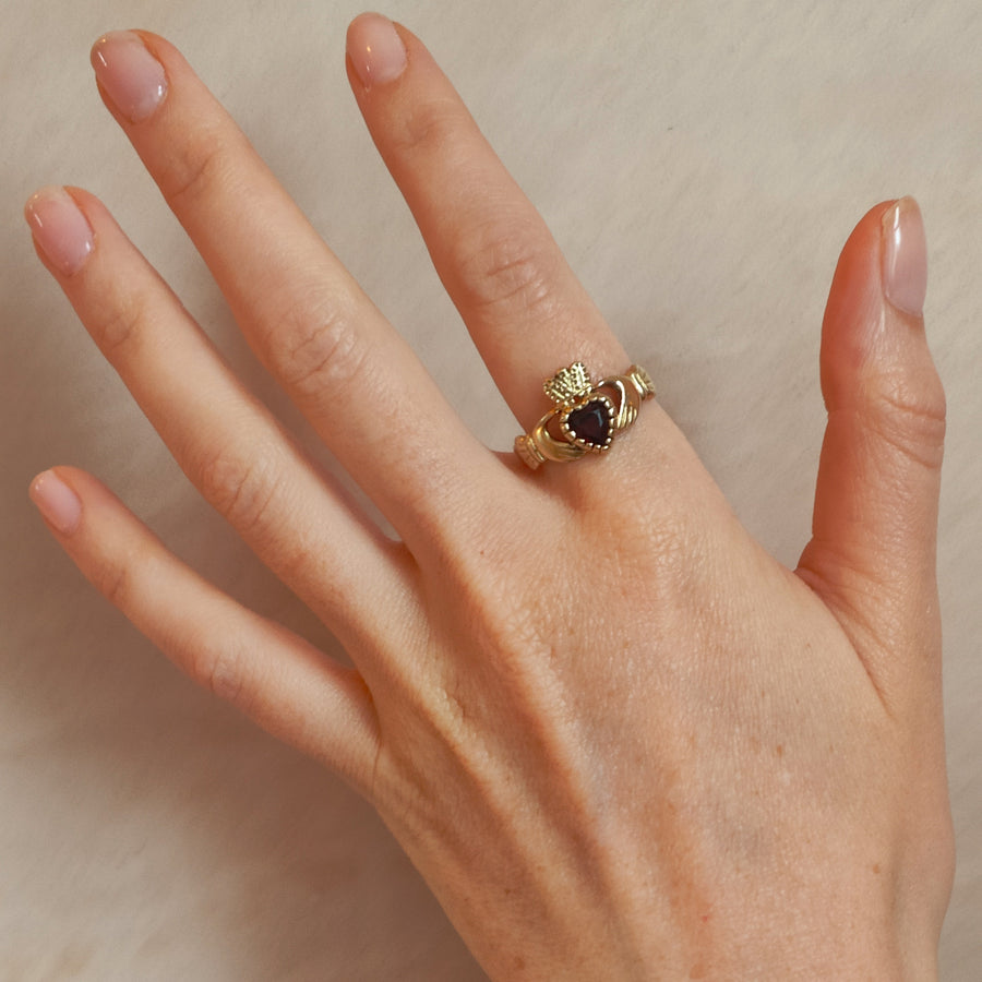 9ct Gold Garnet Claddagh Ring