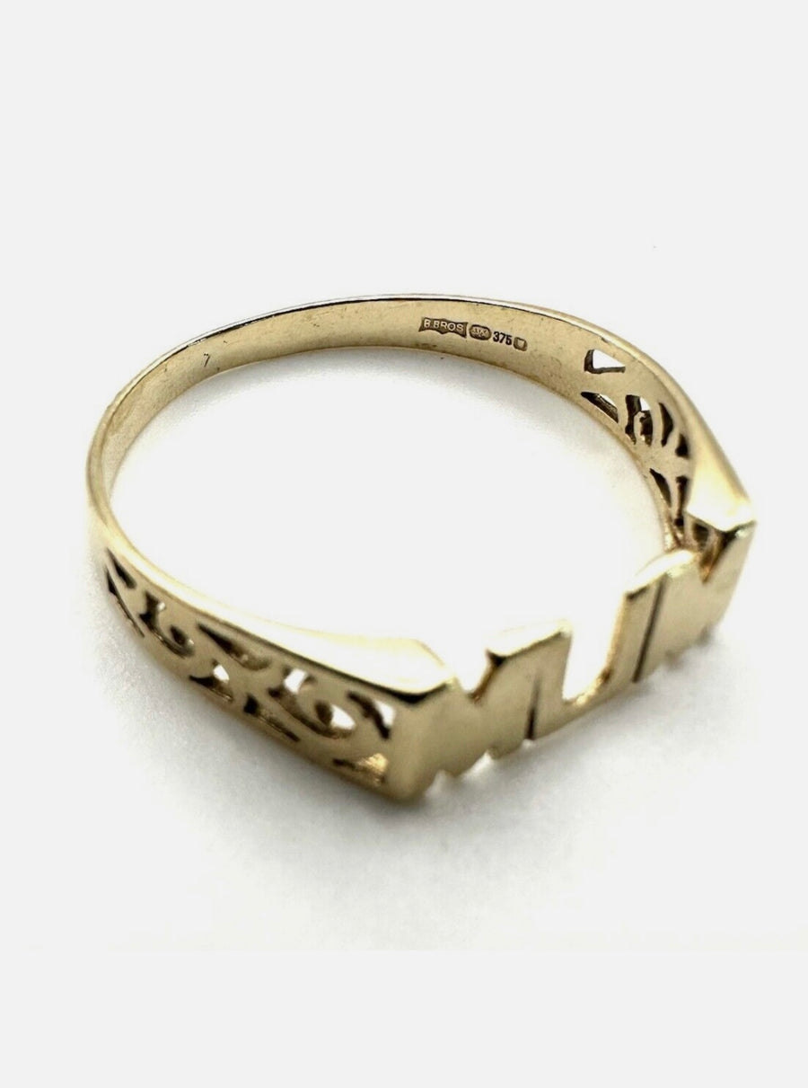 9ct Gold Mum Ring