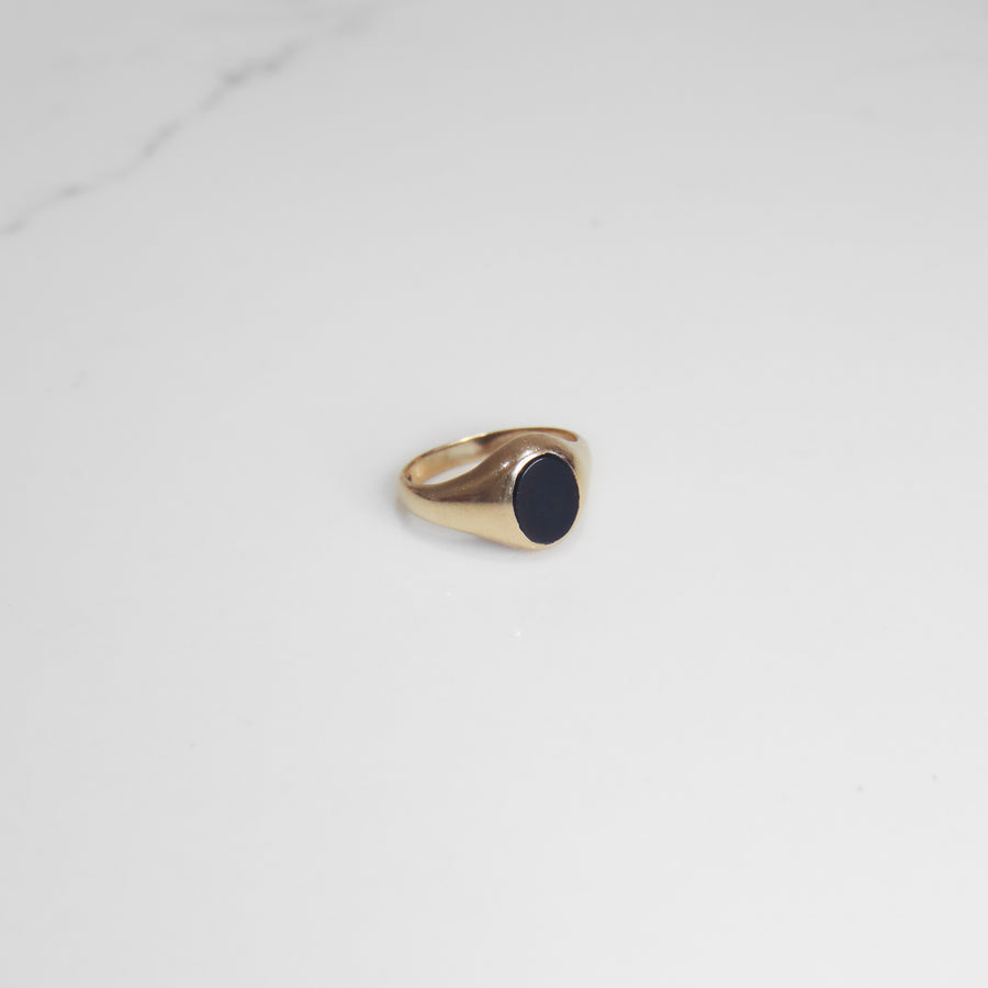 9ct Yellow Gold Onyx Signet Ring